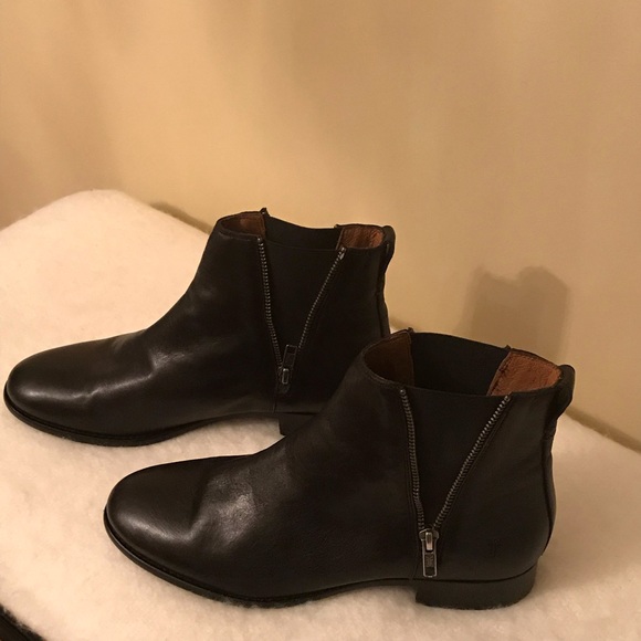 carly zip chelsea frye